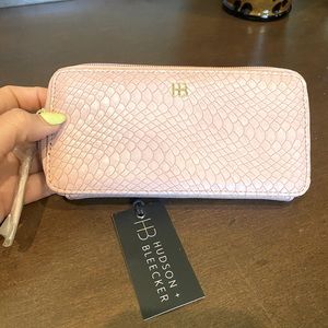 Hudson and Bleecker Smartphone Wallet in Dusty Rose